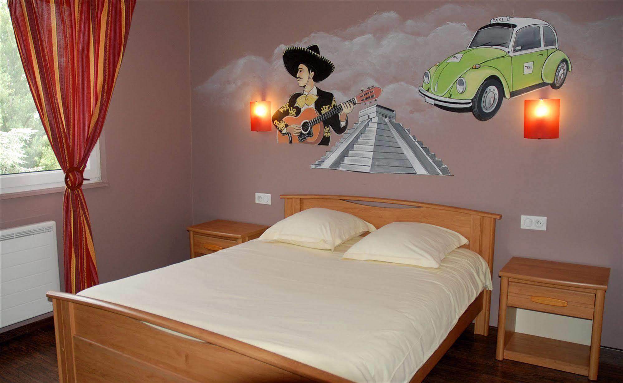 Hotel Champ Alsace อาเกอโน ภายนอก รูปภาพ