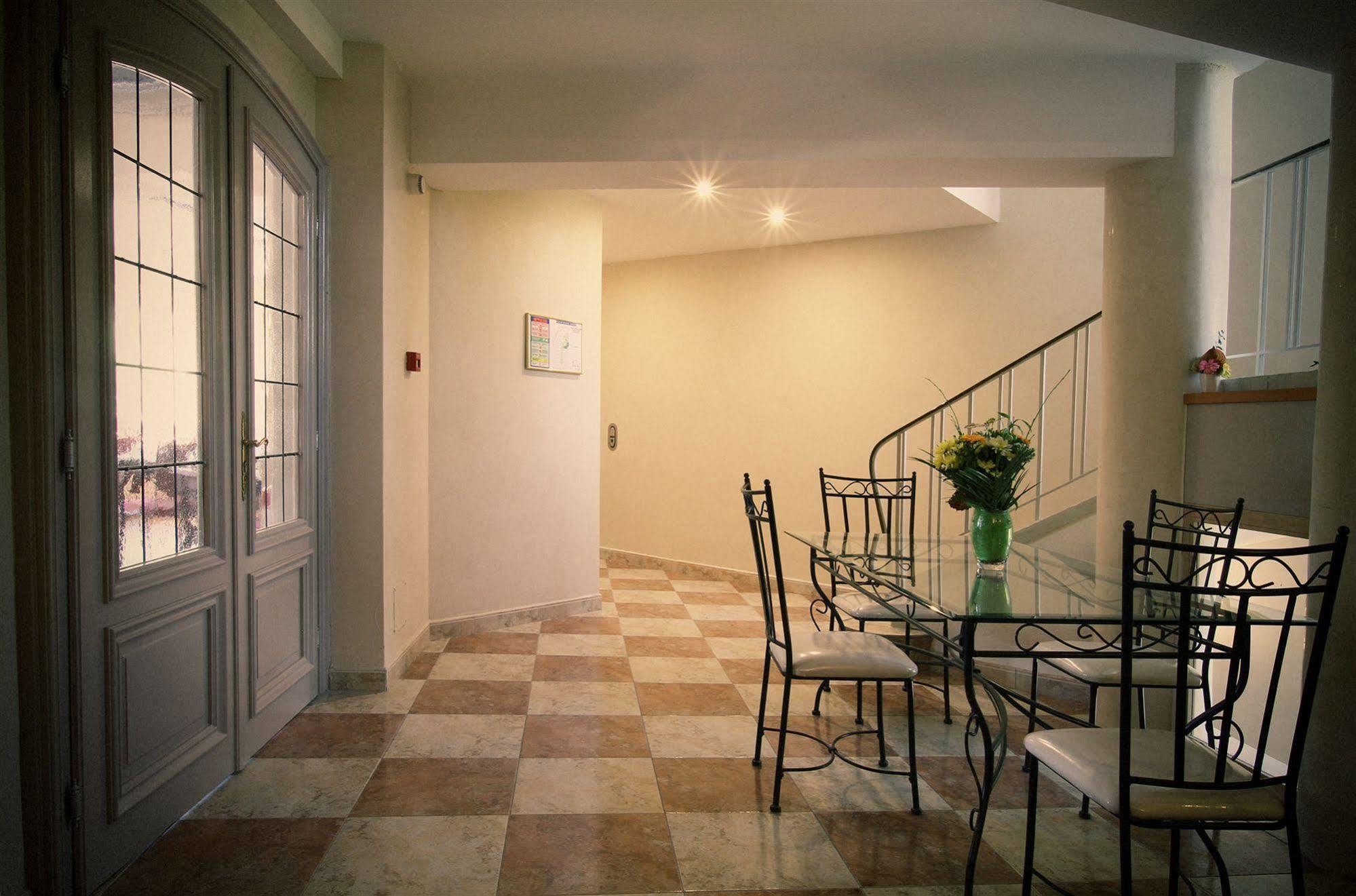 Hotel Champ Alsace อาเกอโน ภายนอก รูปภาพ